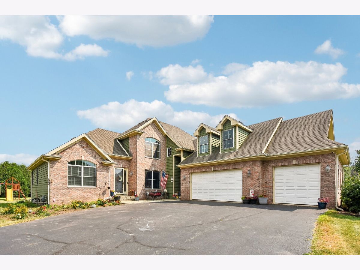  For Sale Marengo Illinois, 7202 Paulson Drive