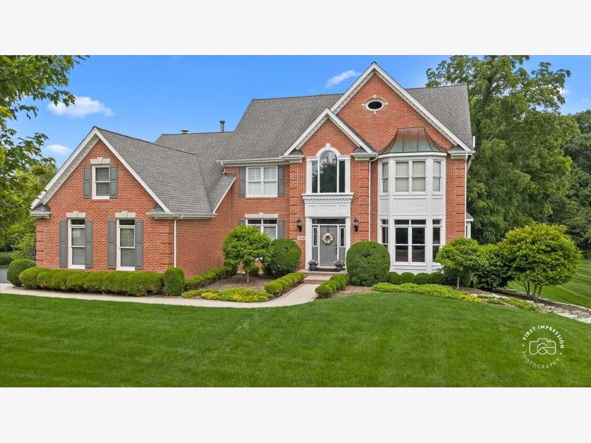  For Sale St Charles Illinois, 3406 Greenwood Lane