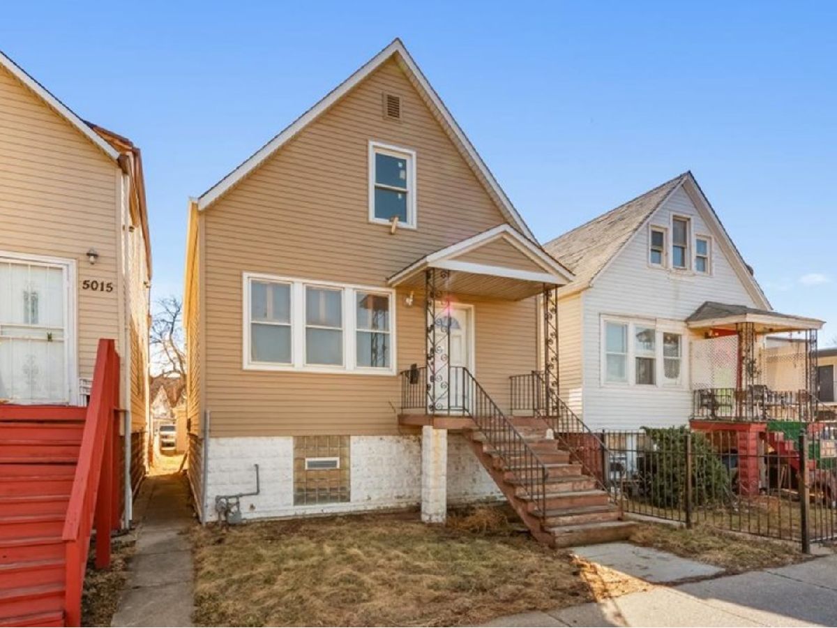  For Sale Cicero Illinois, 5017 Ogden Avenue