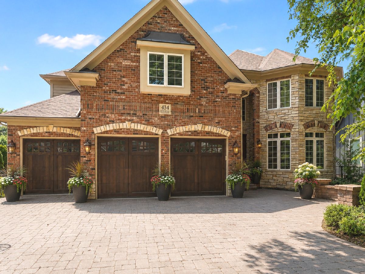  For Sale Naperville Illinois, 434 Benton Avenue