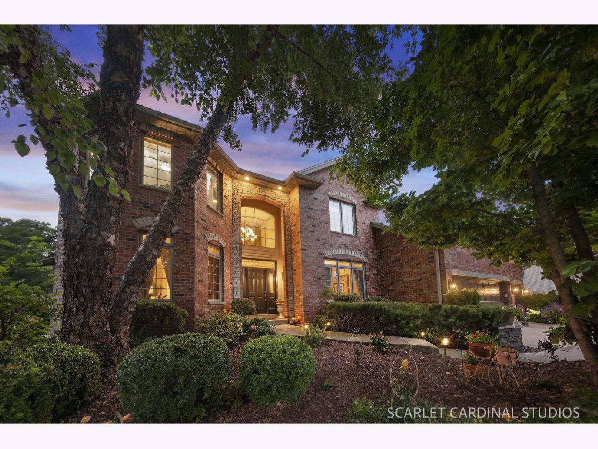 Homes For Sale South Pointe Naperville Illinois, 5640 Bergamot Court