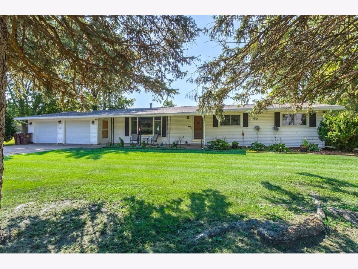  For Sale Erie Illinois, 908 5th Street