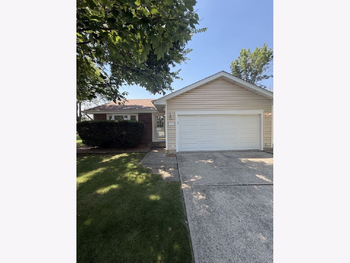  For Sale Homer Glen Illinois, 14650 Pebble Creek Court