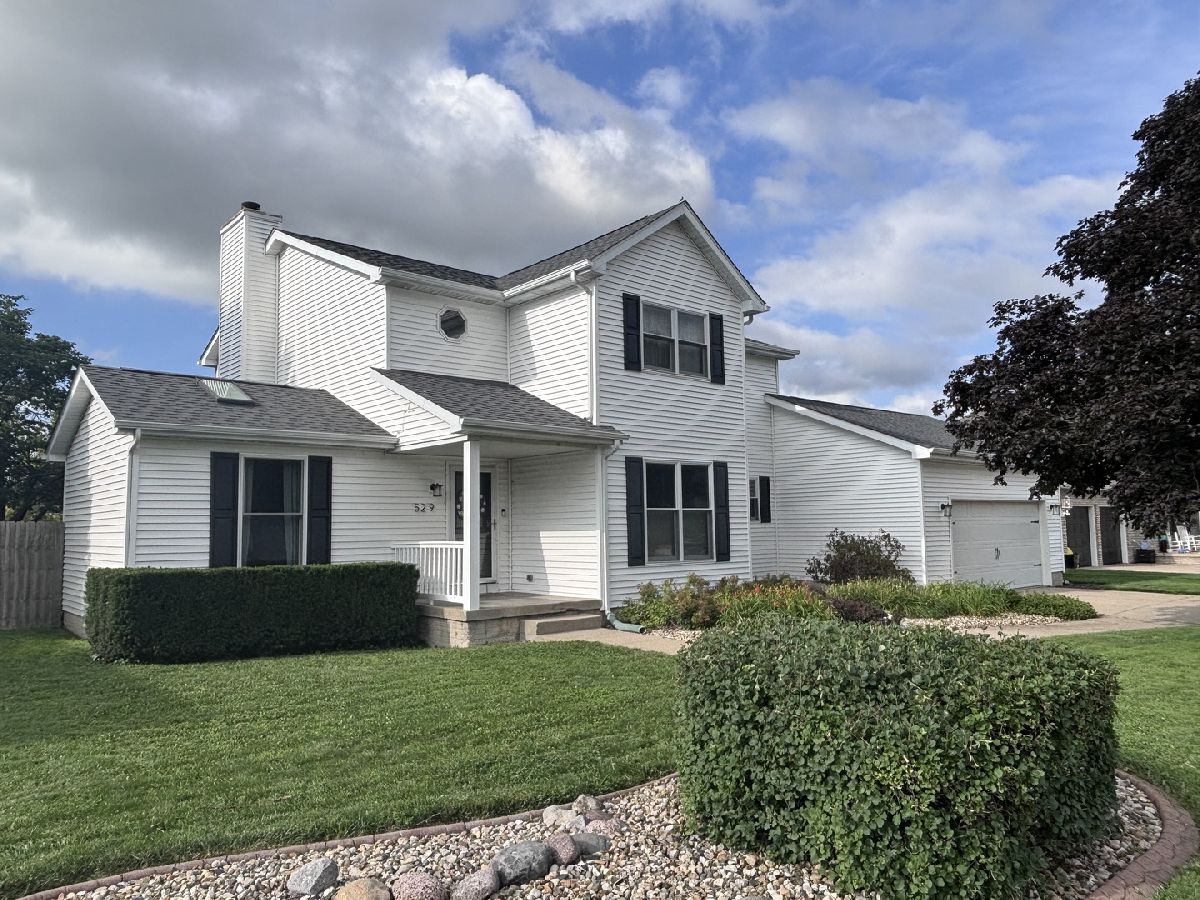  For Sale Chatham Illinois, 529 Gatlinburg Drive