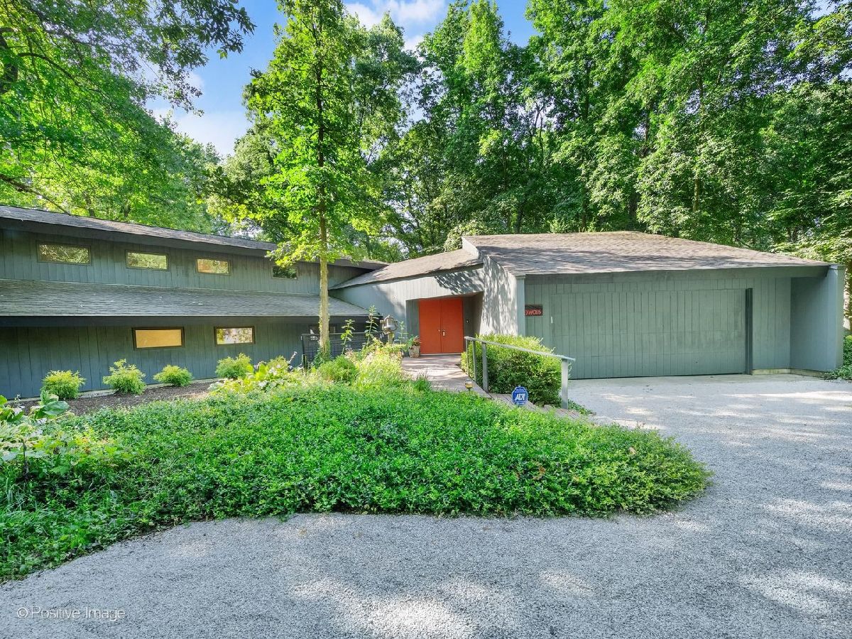  For Sale Warrenville Illinois, 29W015 Forest Lane
