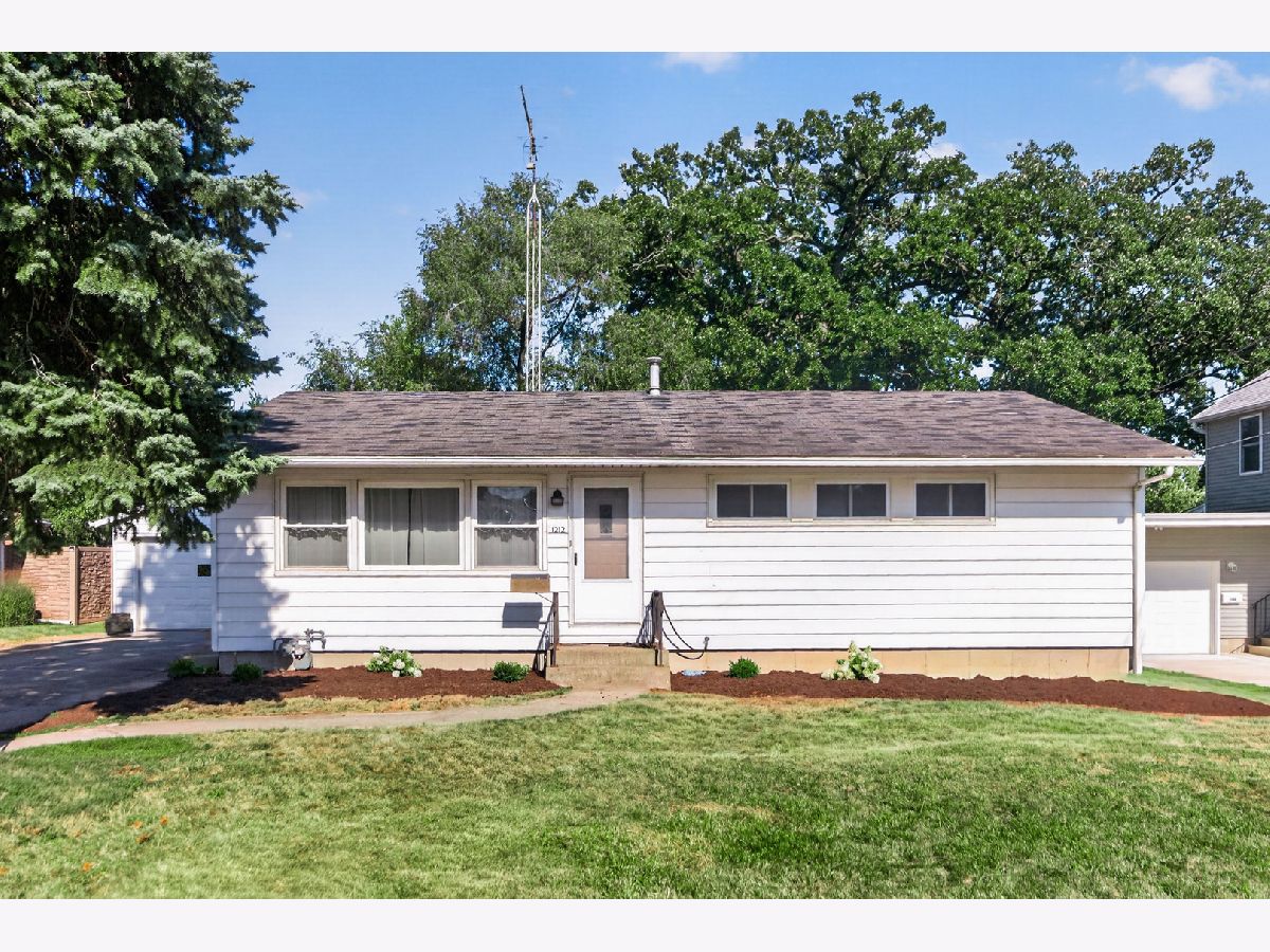  For Sale Dekalb Illinois, 1212 N 1st Street