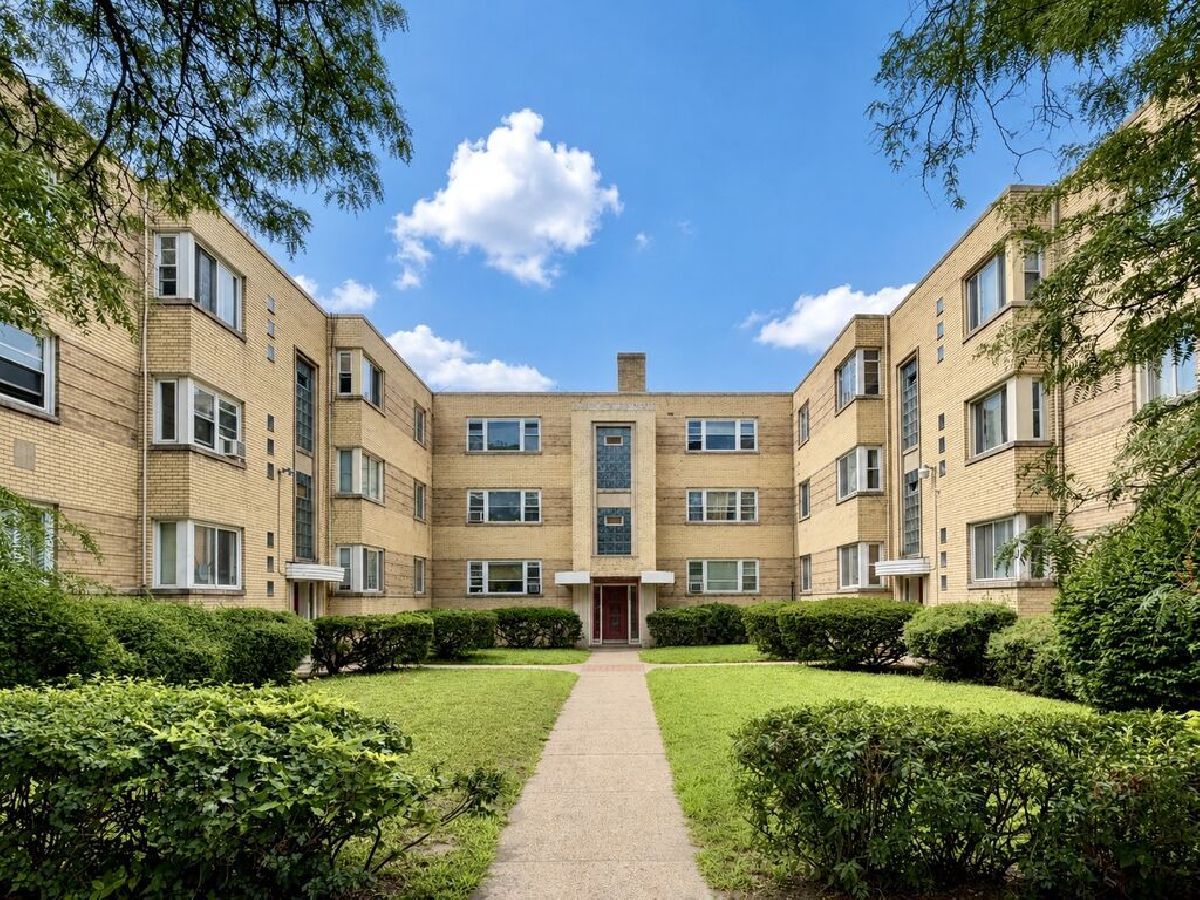  Rented Chicago Illinois, 2057 72nd