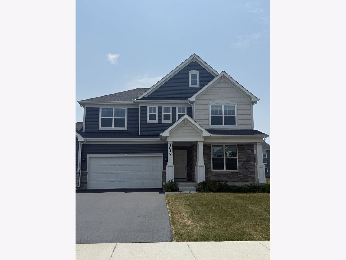  For Rent Algonquin Illinois, 1017 Dr. John Burkey