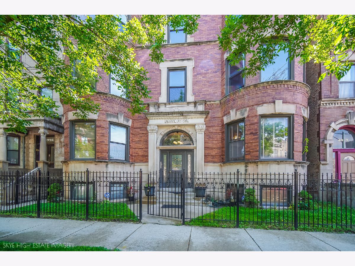  For Sale Chicago Illinois, 4935 Vincennes Avenue