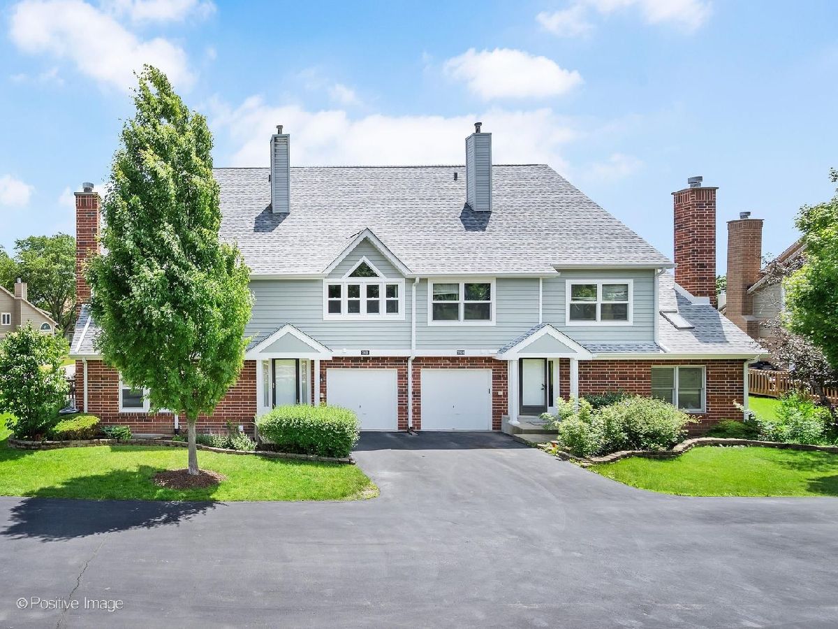 Townhomes For Sale Bailey Park Darien Illinois, 7926 Stewart Drive