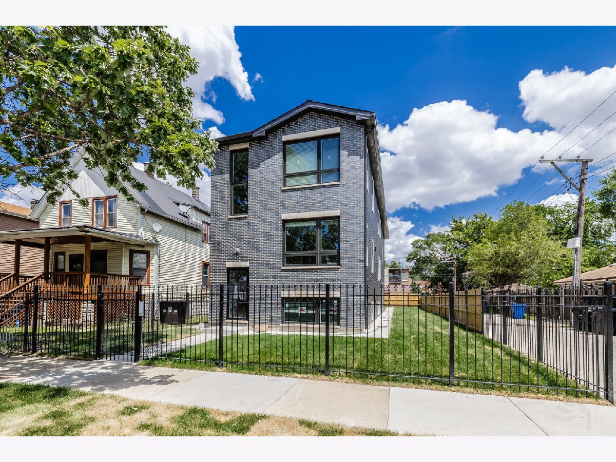  Rented Chicago Illinois, 717 Parkside