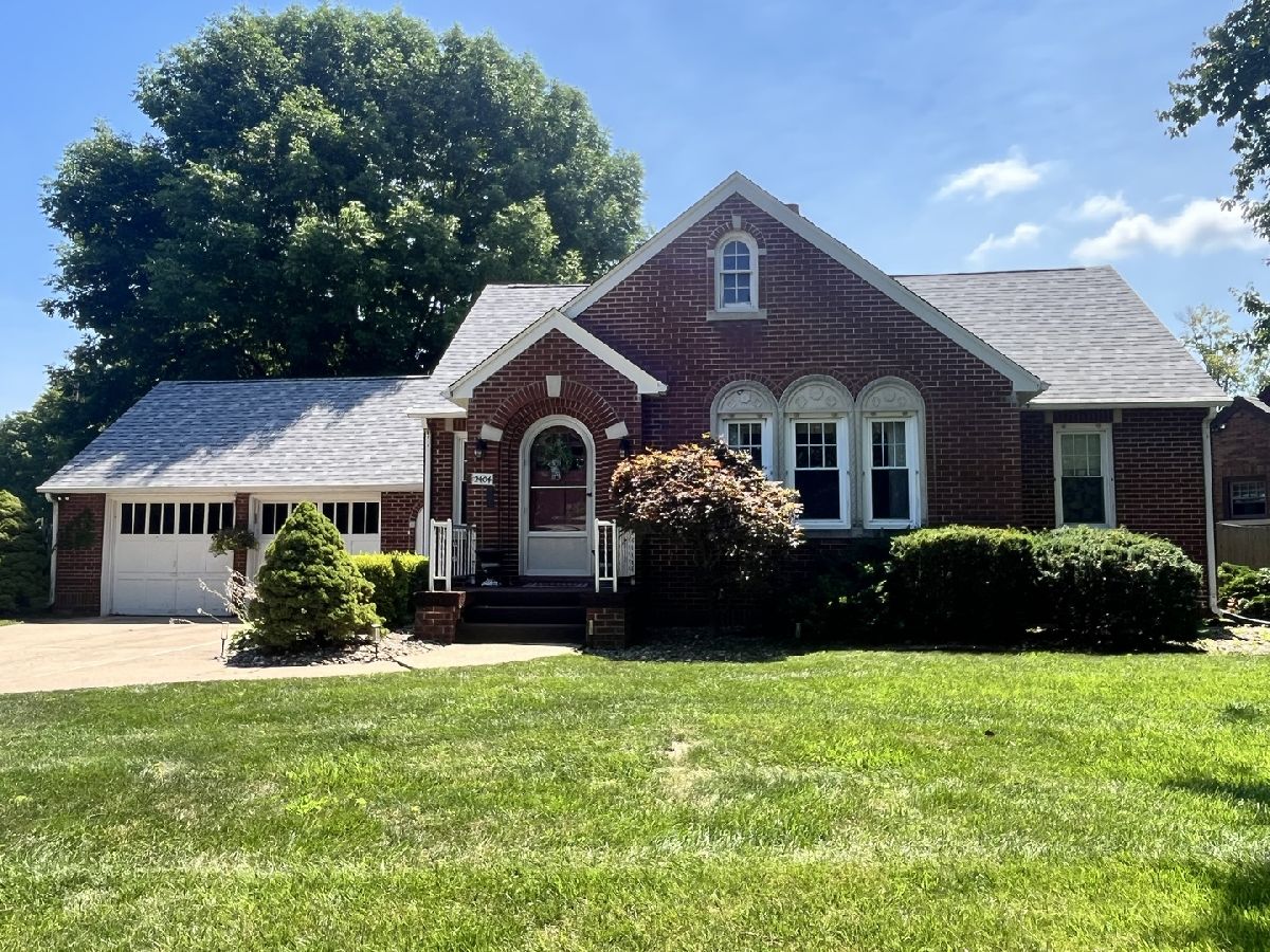 Homes For Sale Villa Park Moline Illinois, 2404 28th Street