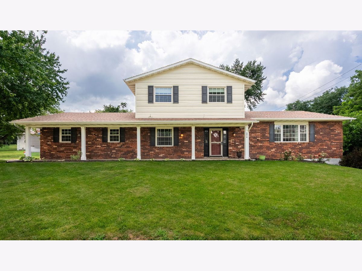  For Sale Eldridge Iowa, 406 8th Street