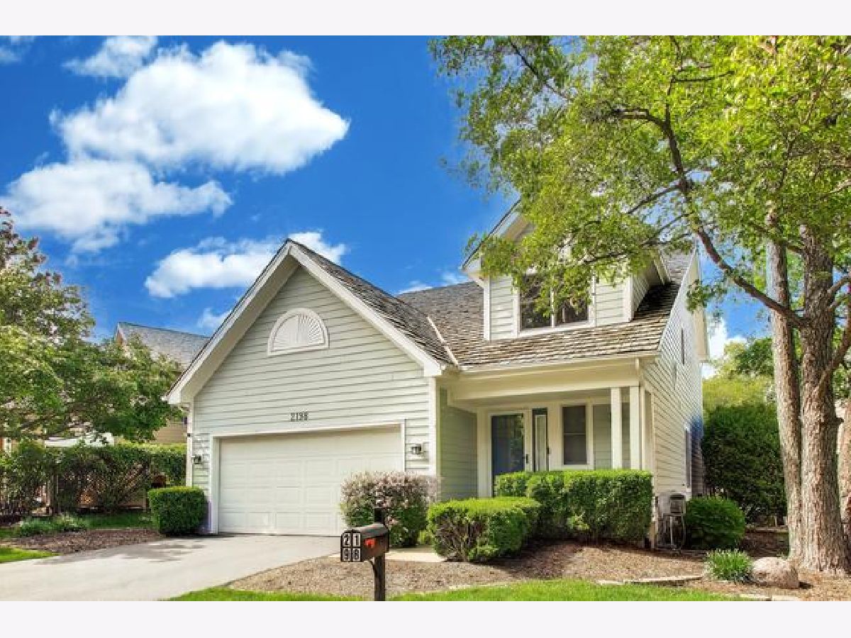 Homes & Townhomes & Condos For Sale Stonebridge Aurora Illinois, 2198 Brookside Lane