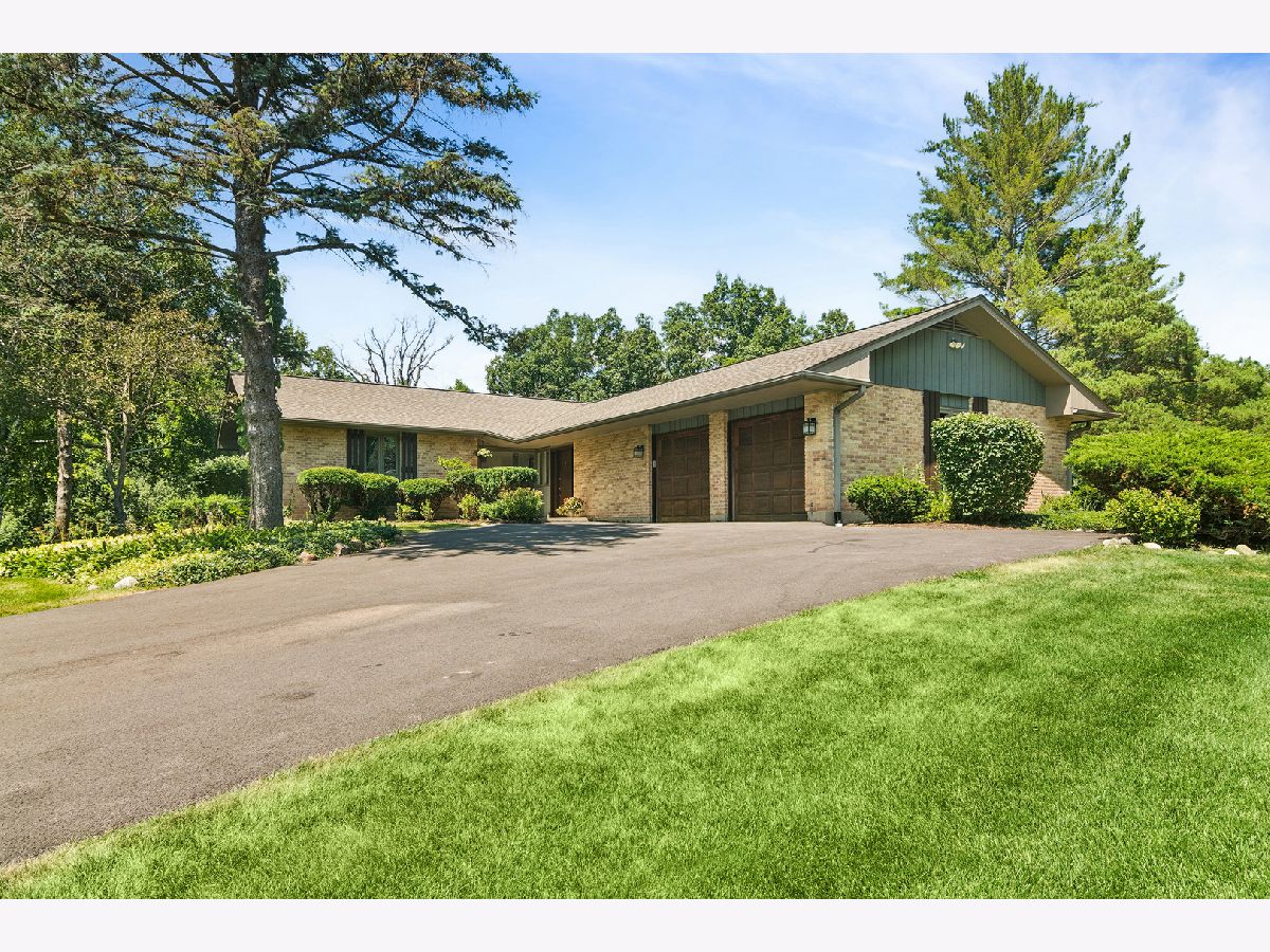  For Sale Kildeer Illinois, 20590 Exeter Road