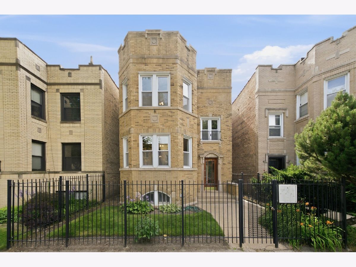 Homes & Condominiums For Sale Arcadia Terrace Chicago Illinois, 5706 Maplewood Avenue