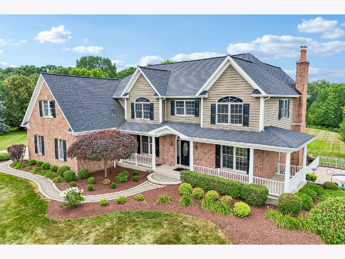  For Sale Burlington Illinois, 385 Valley Way