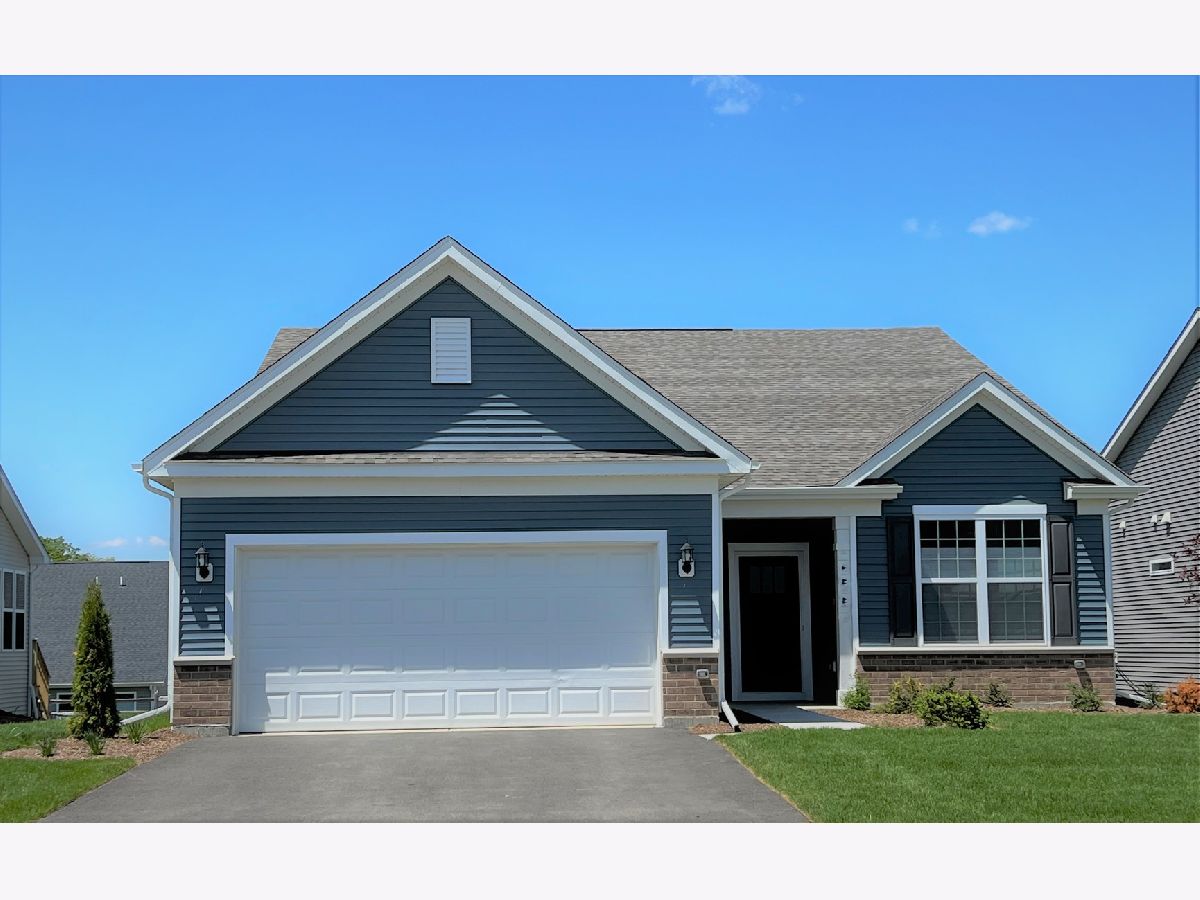  For Sale Lindenhurst Illinois, 2788 Spring Circle South