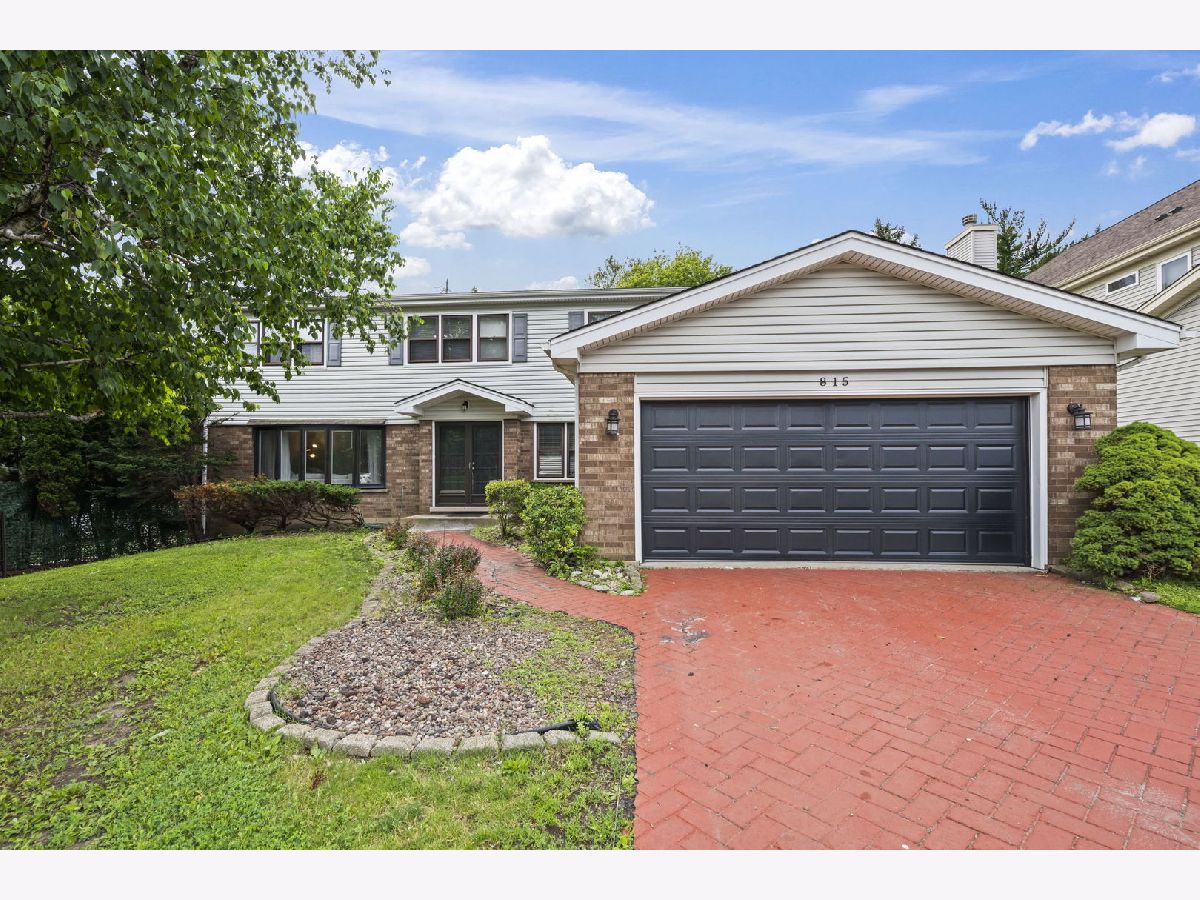 Homes & Condos & Townhomes For Sale Ivy Hill Arlington Heights Illinois, 815 Hintz Road