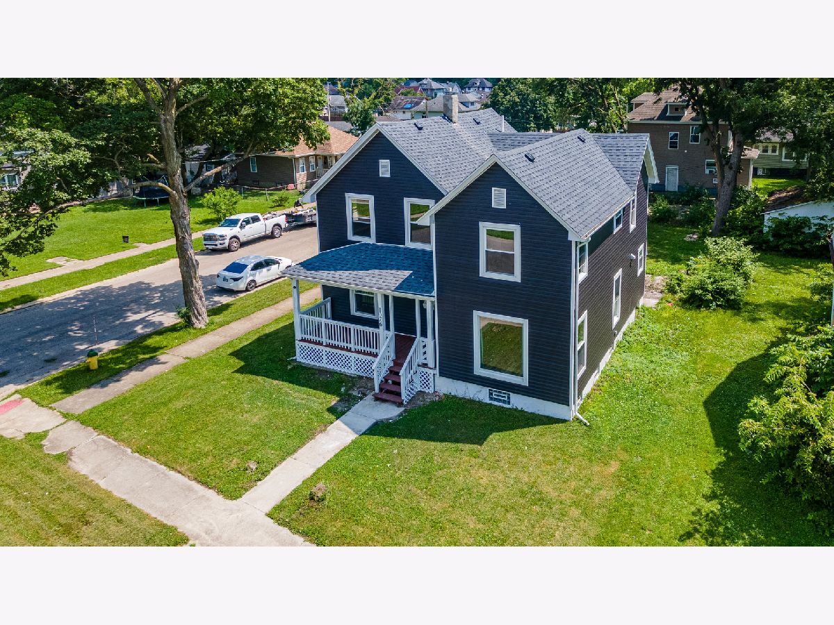  For Sale Kankakee Illinois, 1076 Maple Street
