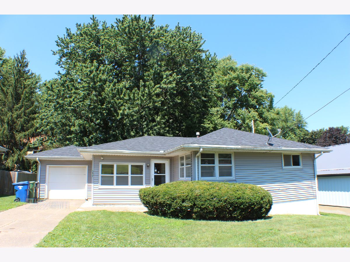  For Sale Clinton Iowa, 512 18th Avenue