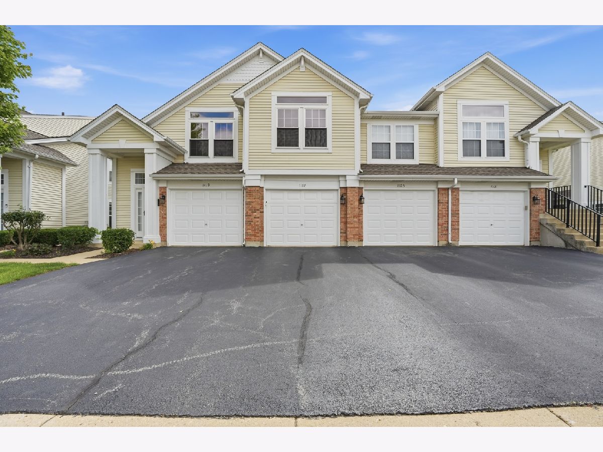  For Rent Elk Grove Village Illinois, 1117 Hawthorne