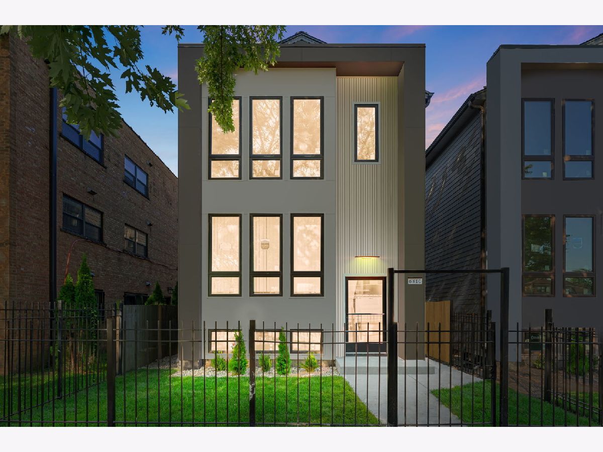  Rented Chicago Illinois, 6410 Vernon