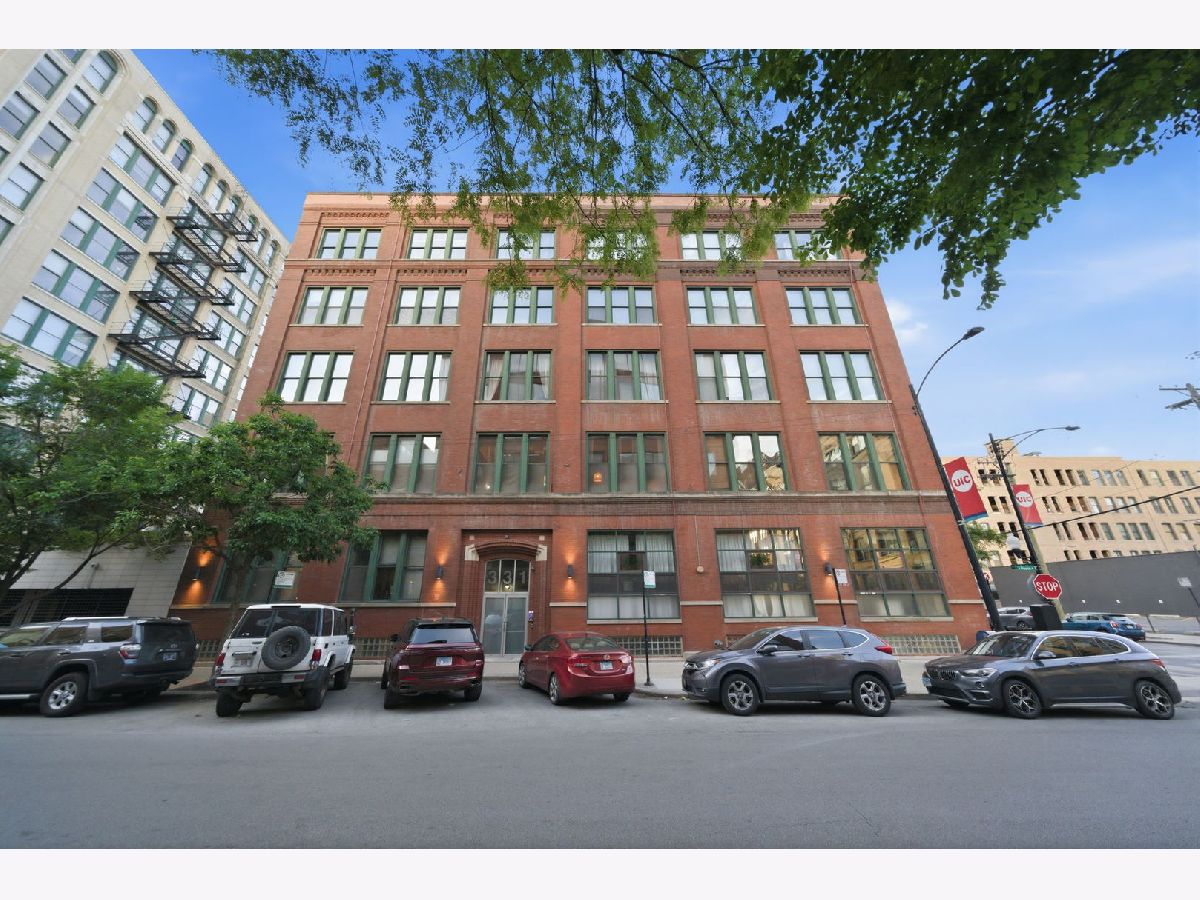 Condos & Townhomes For Sale Westgate Lofts Chicago Illinois, 331 Peoria Street