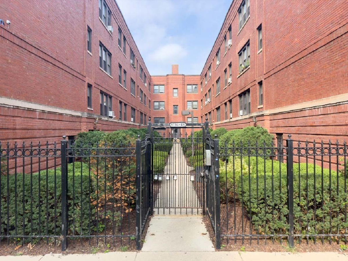  For Rent Chicago Illinois, 5748 Winthrop