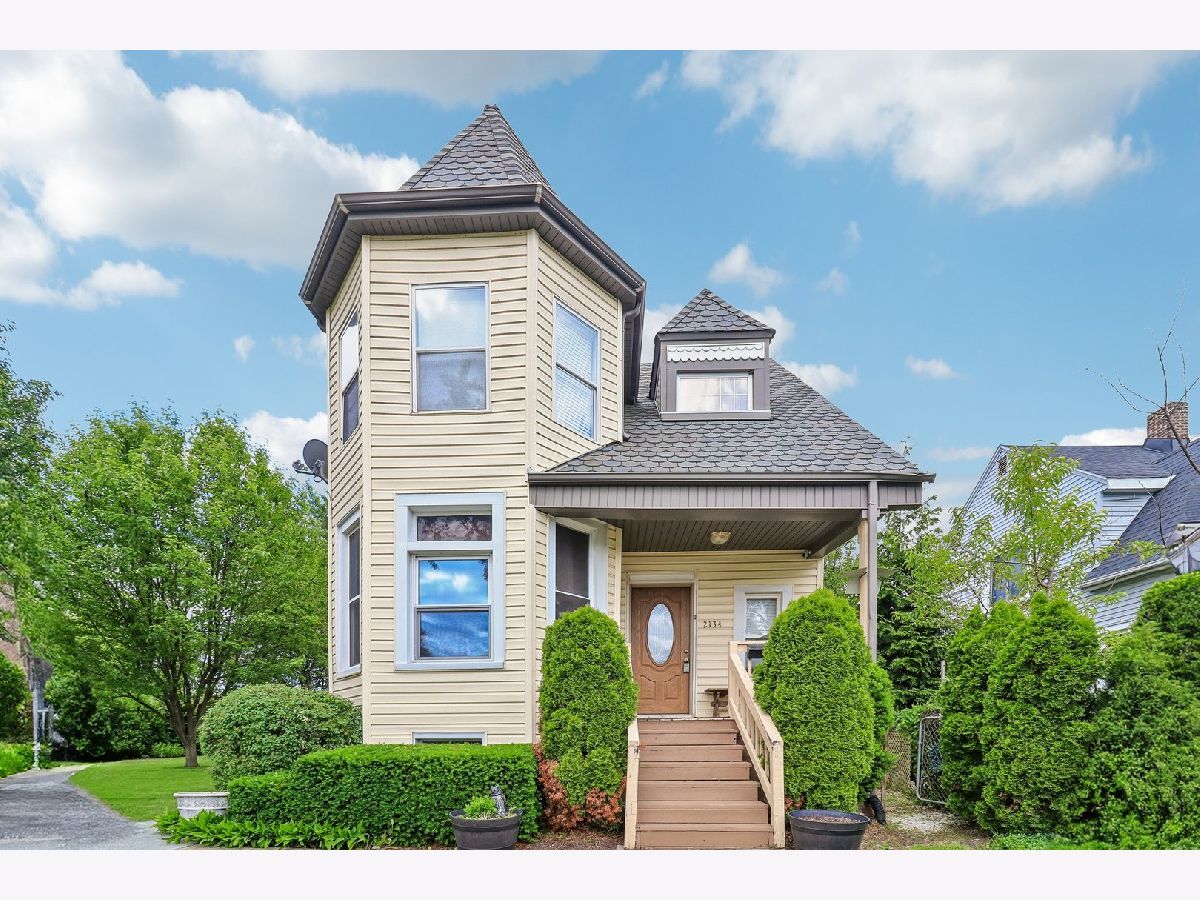  For Sale North Chicago Illinois, 2134 Grove Avenue