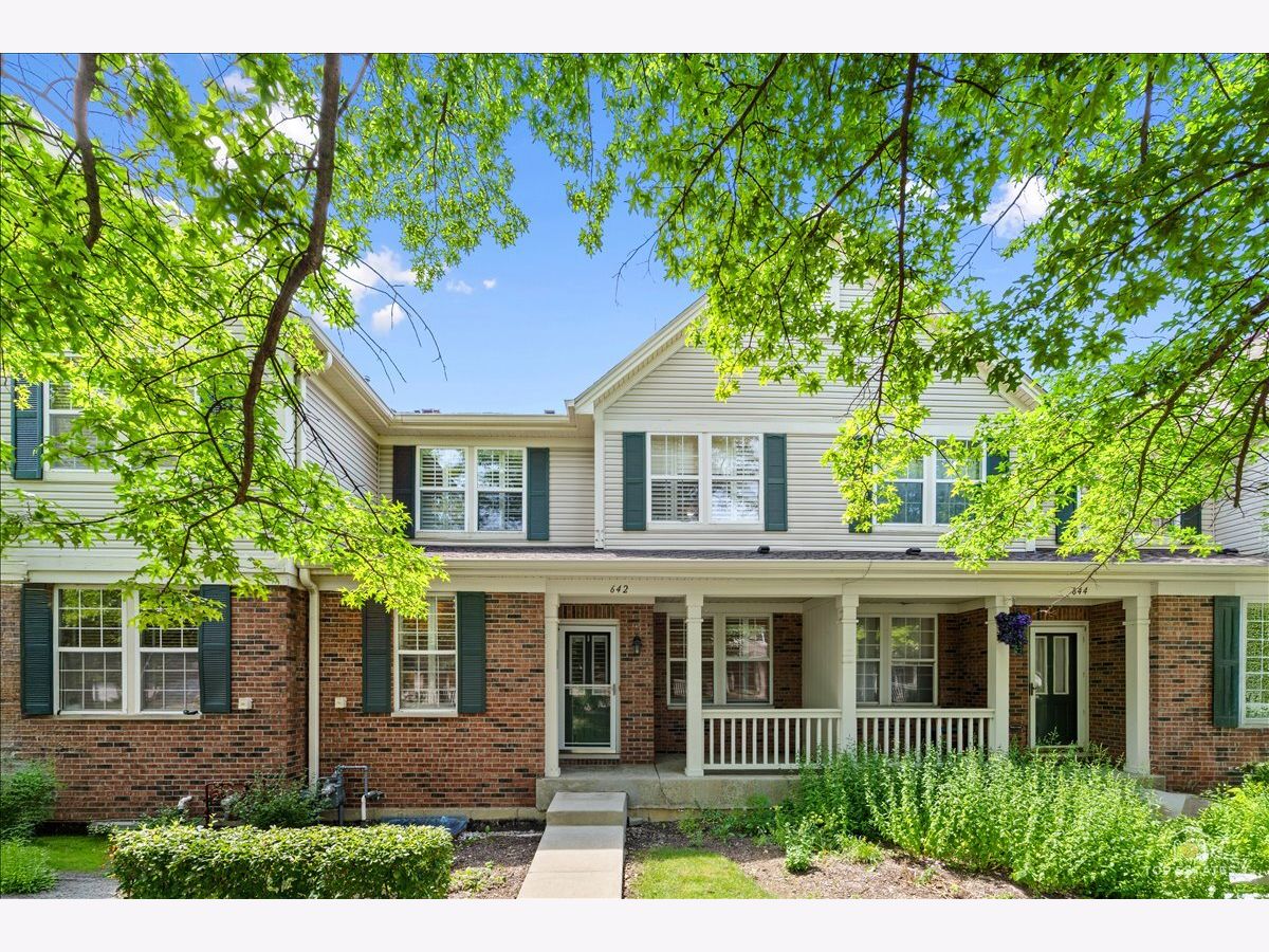  For Sale Addison Illinois, 642 Moreland Avenue