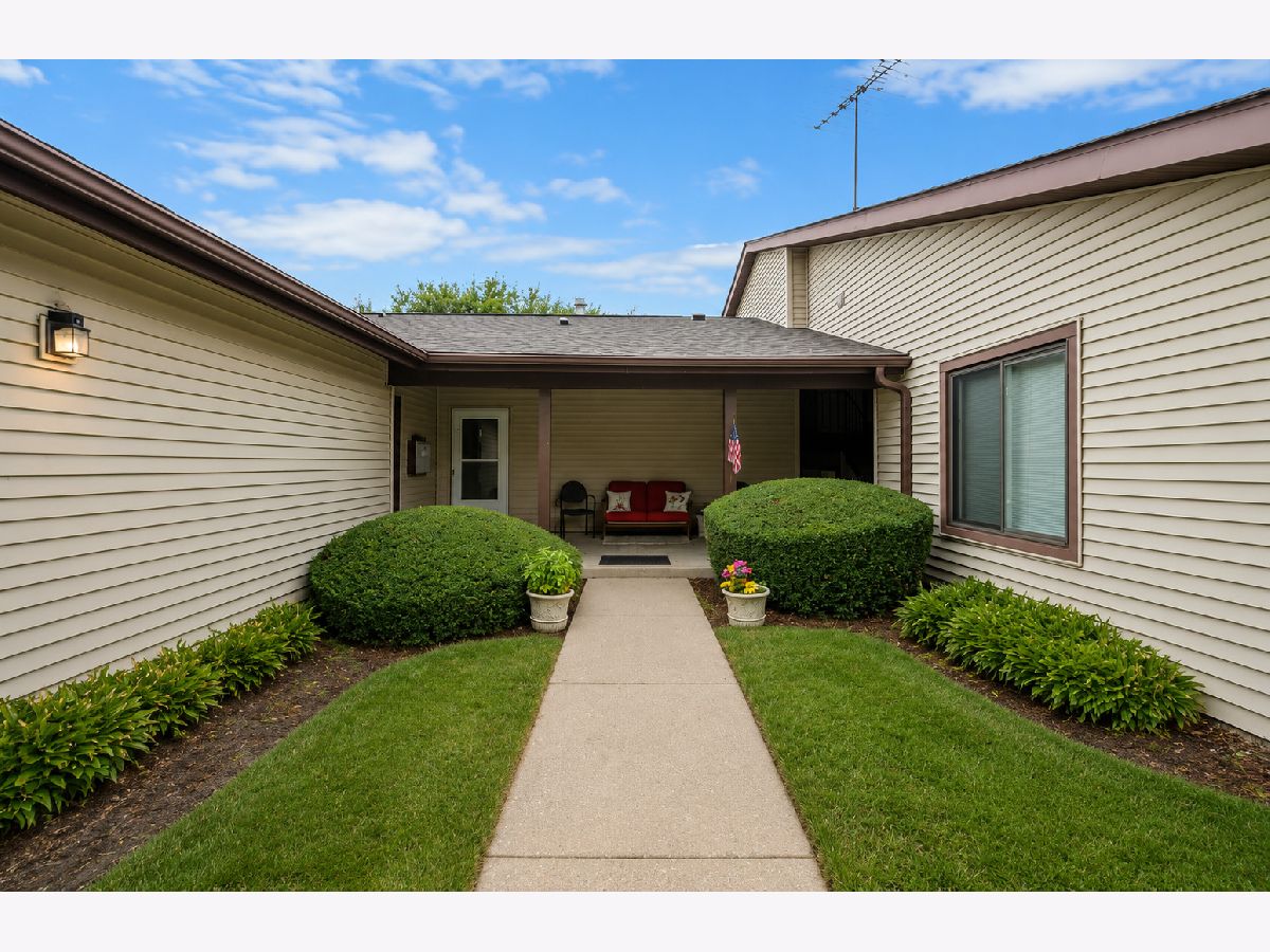  For Sale Mchenry Illinois, 5202 Winslow Circle