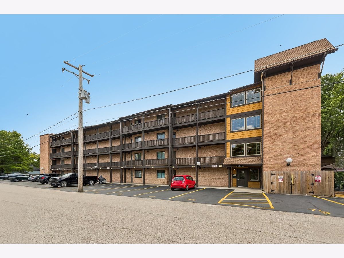  For Sale Wauconda Illinois, 460 Main Street