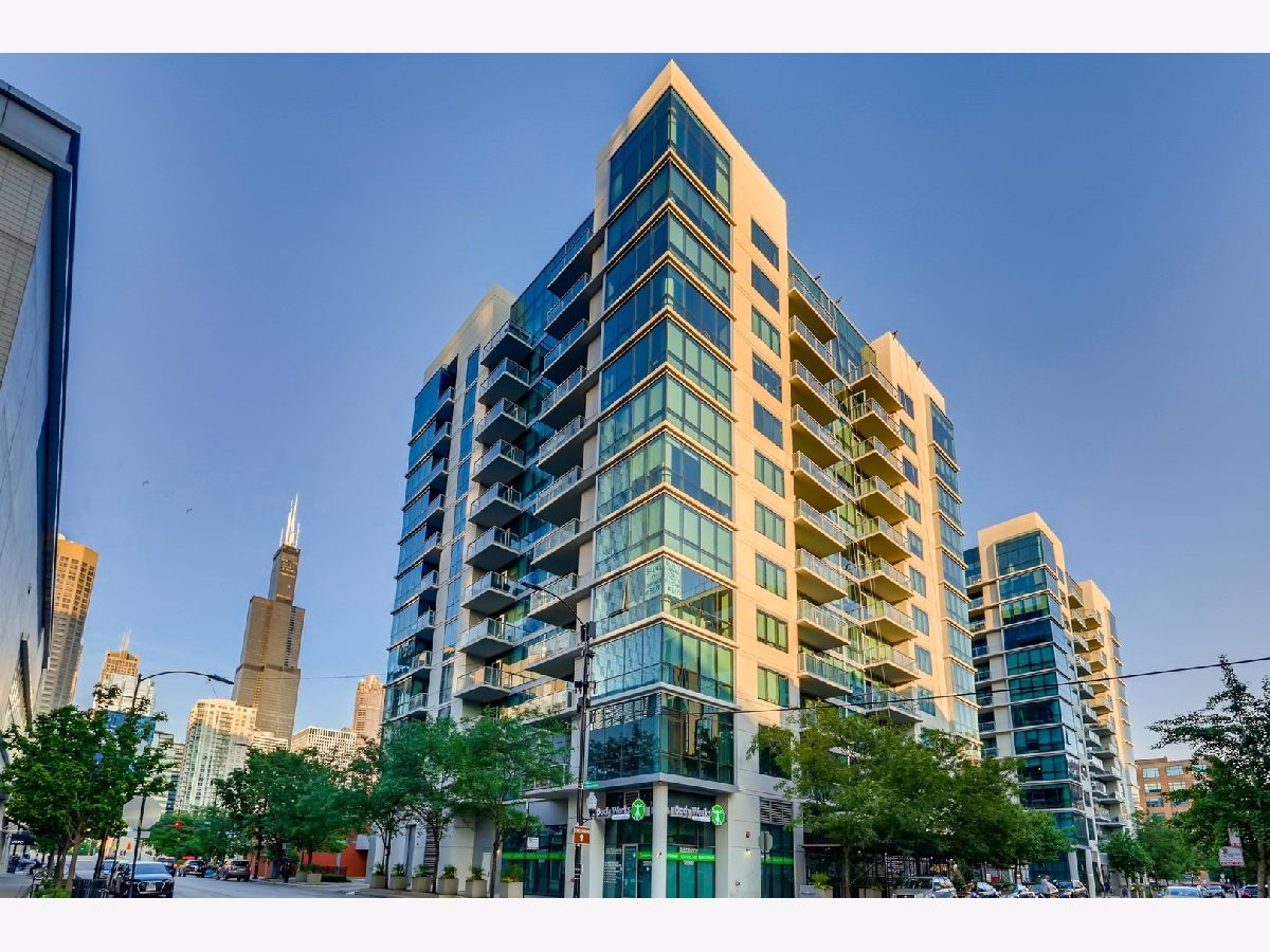  Rented Chicago Illinois, 123 Green