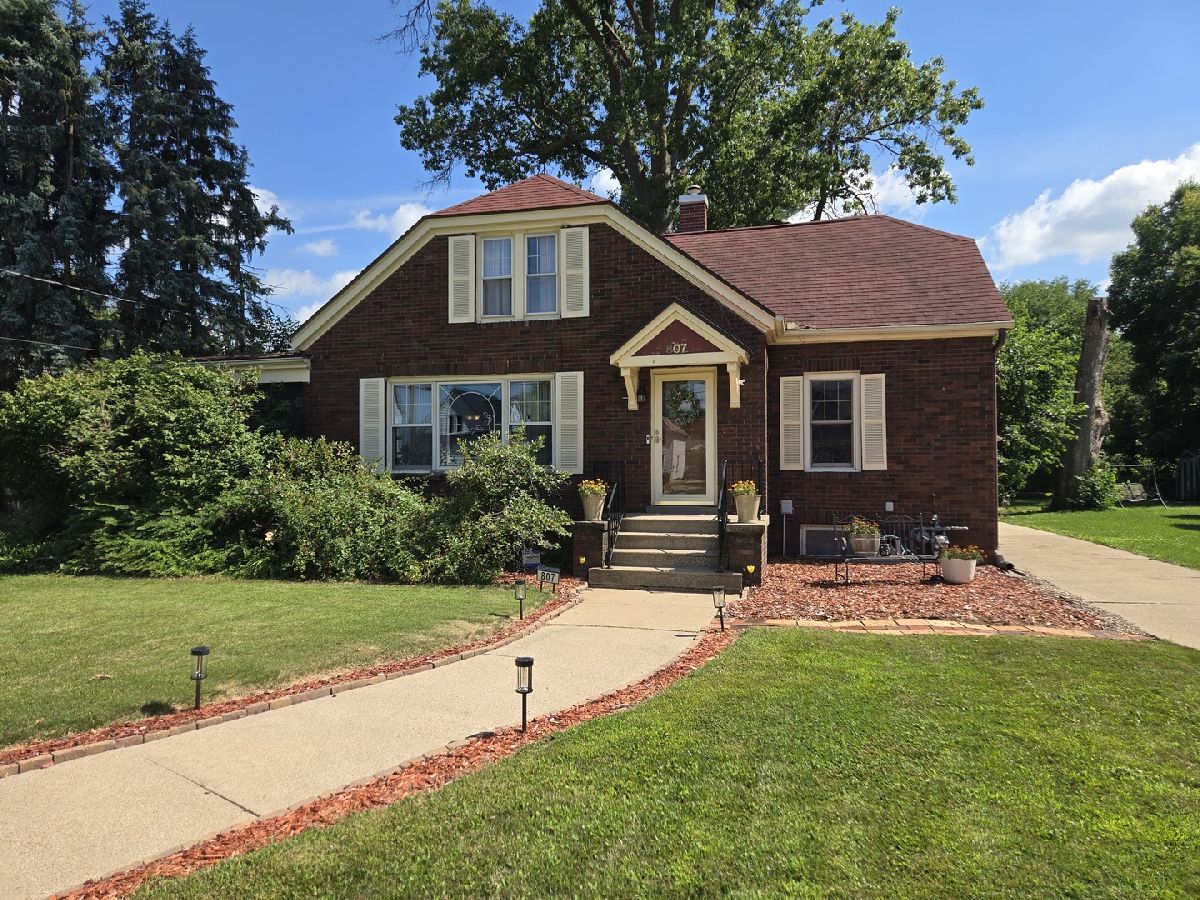  For Sale Rock Falls Illinois, 807 2nd Street