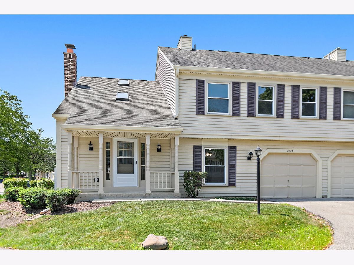  For Sale Schaumburg Illinois, 2726 College Hill Circle
