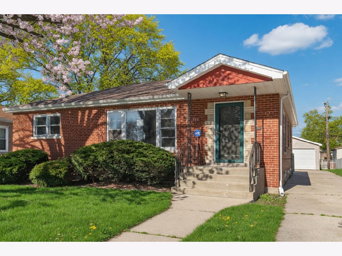 For Sale South Holland Illinois, 752 164th Street
