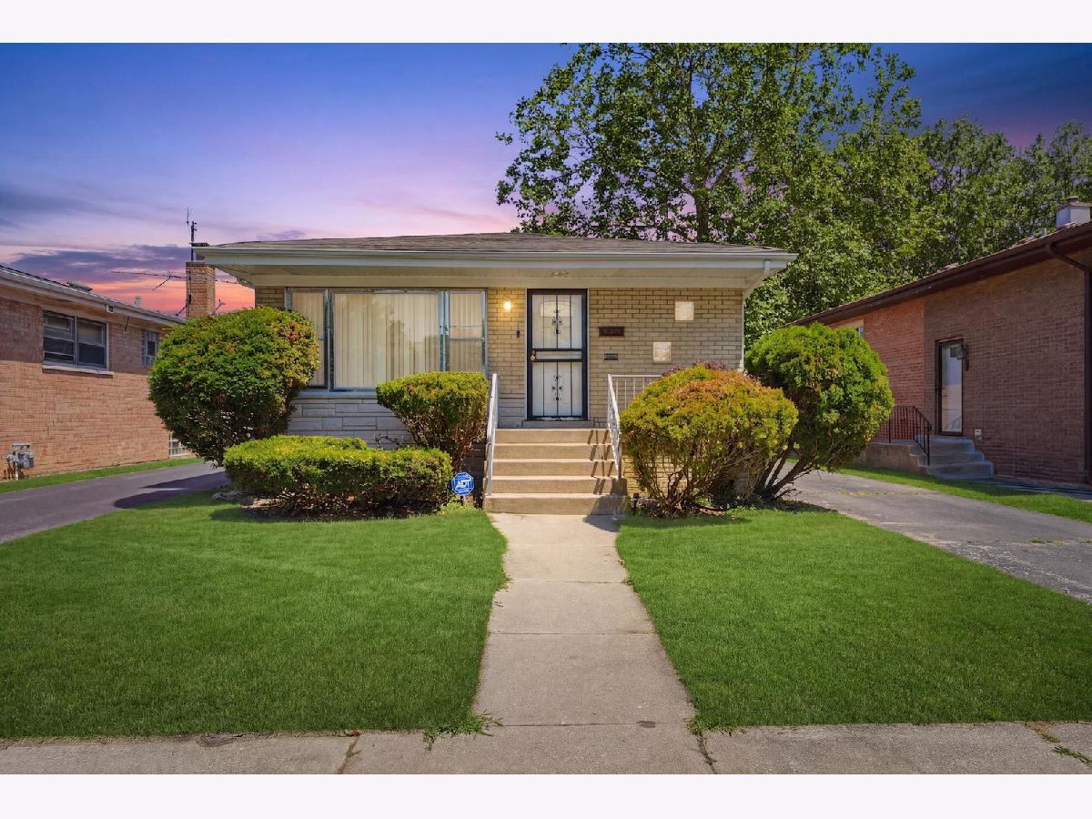  For Sale Dolton Illinois, 14333 Drexel Avenue