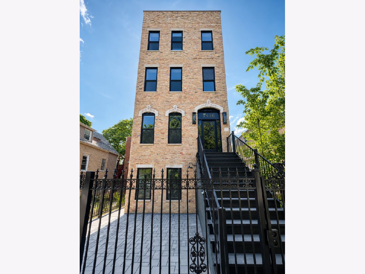  Rented Chicago Illinois, 1416 Maplewood