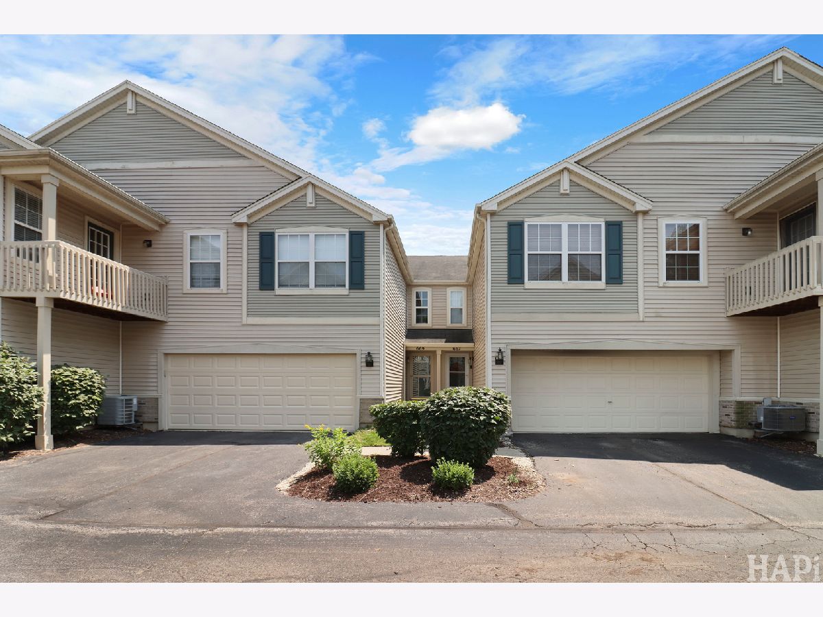  For Sale Lakemoor Illinois, 669 Morris Court