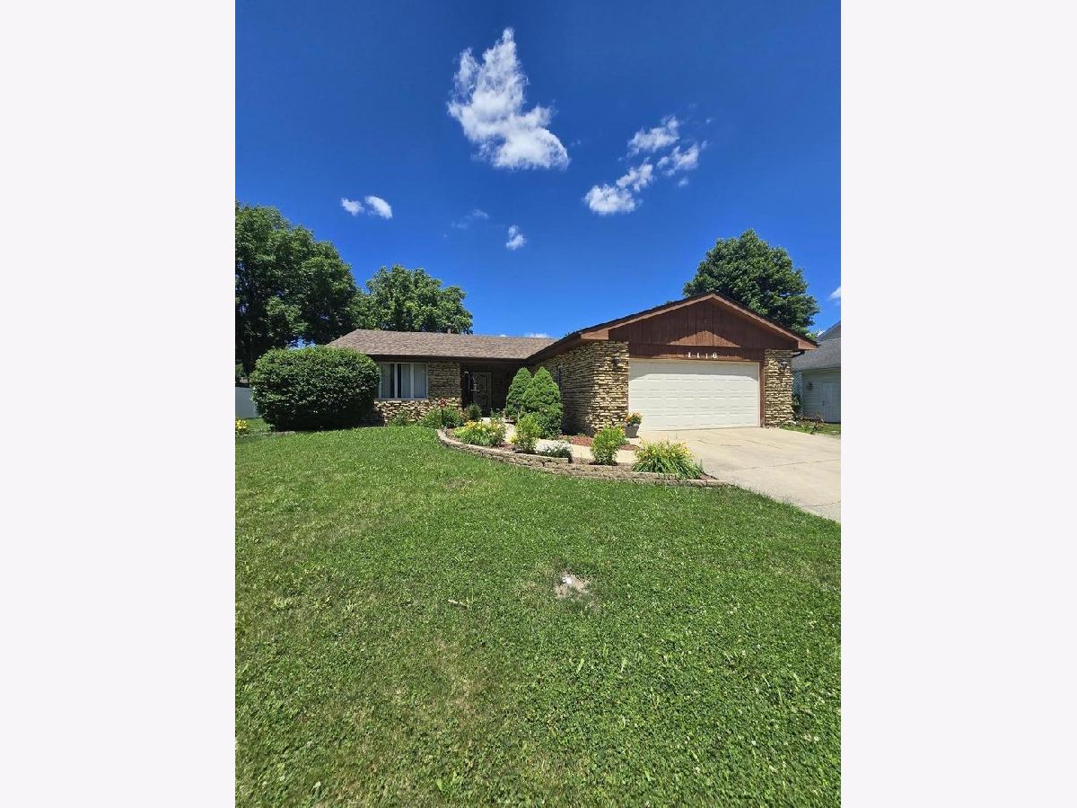  For Sale Shorewood Illinois, 1118 Moorland Avenue
