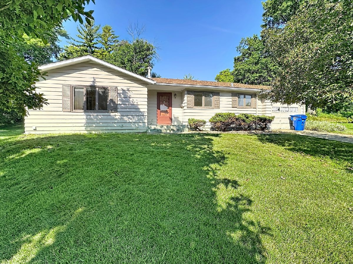  Sold Bettendorf Iowa, 1512 Monterey