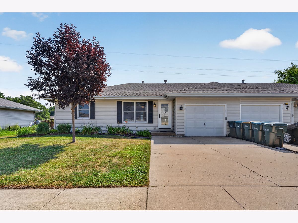  For Sale Coal City Illinois, 335 Elizabeth Drive
