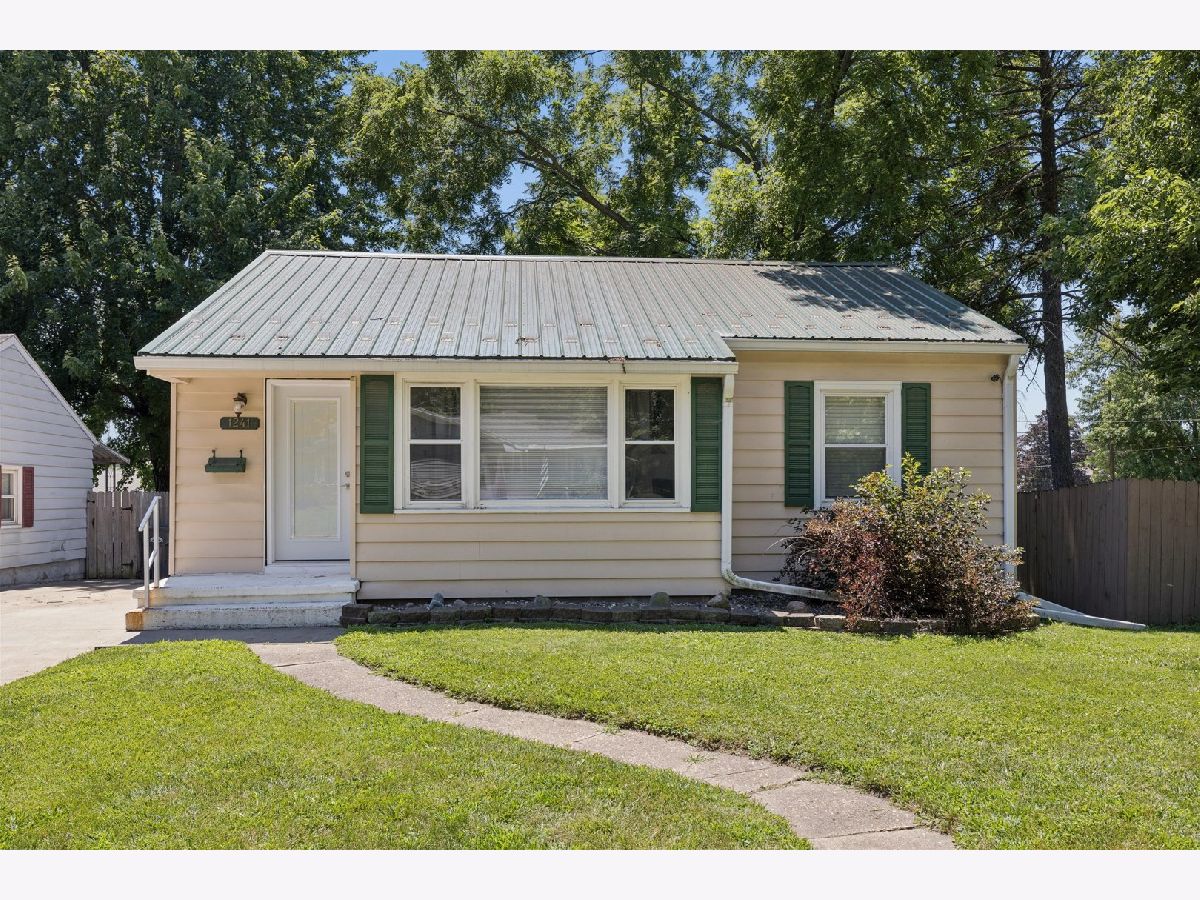  For Sale Clinton Iowa, 1241 8th Avenue