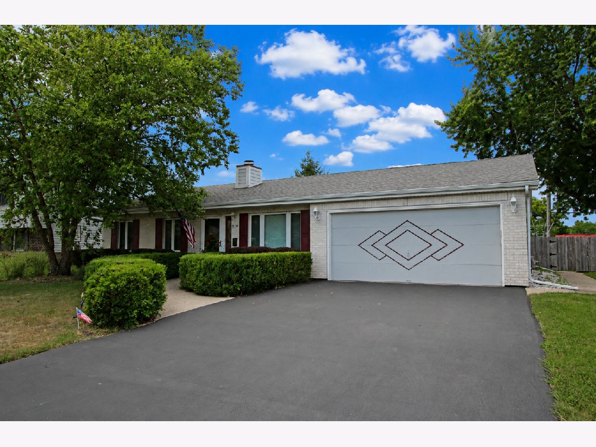  For Sale Lake Zurich Illinois, 510 Burr Oak Drive