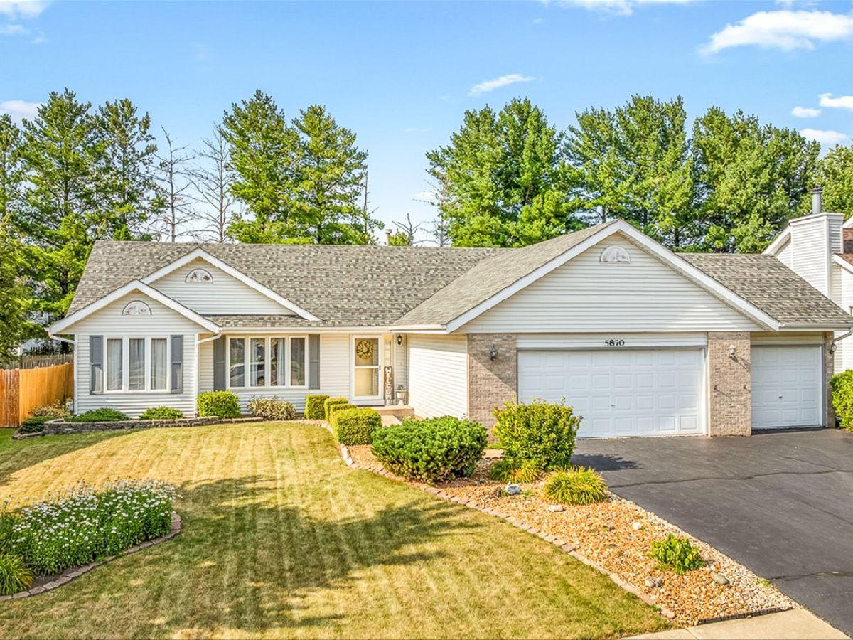  For Sale Loves Park Illinois, 5870 Candover Road
