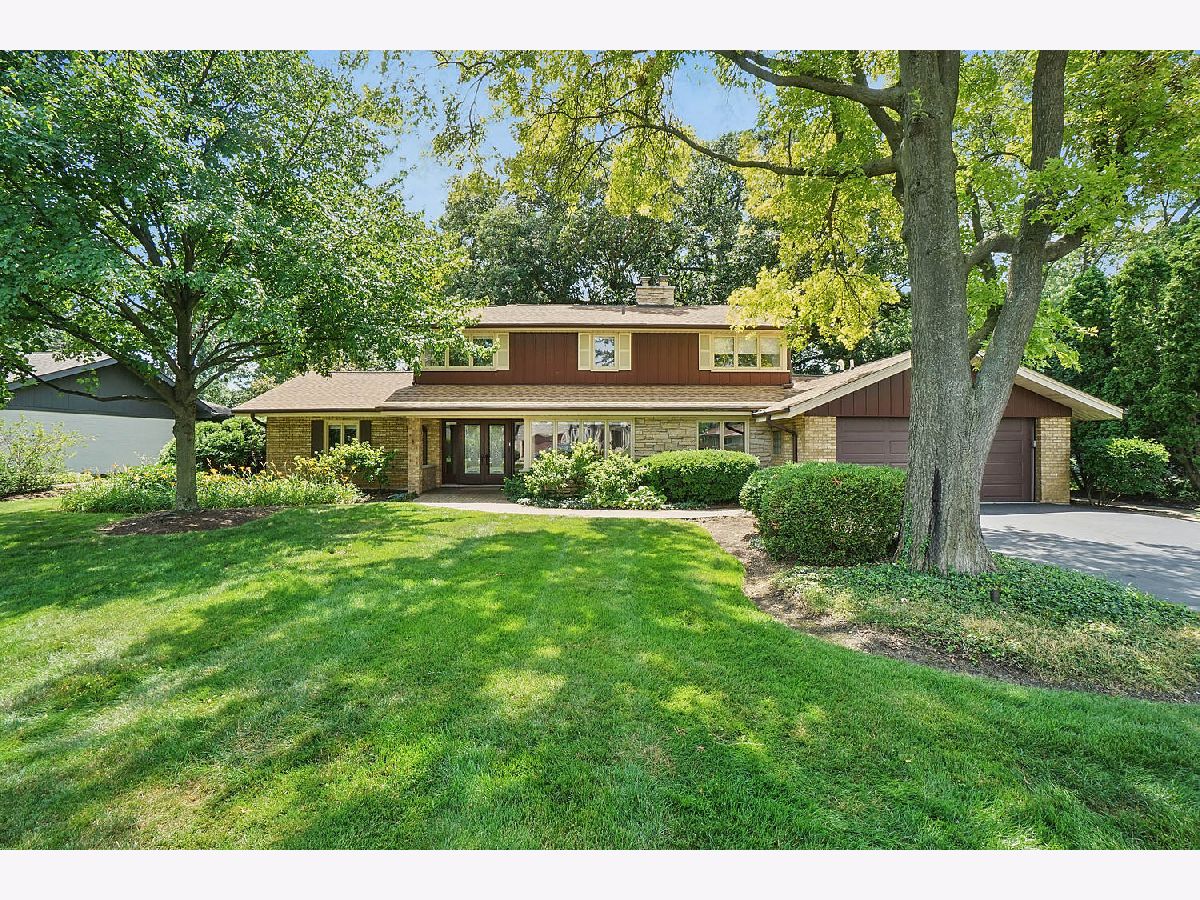  For Sale Oak Brook Illinois, 147 Timber View Drive