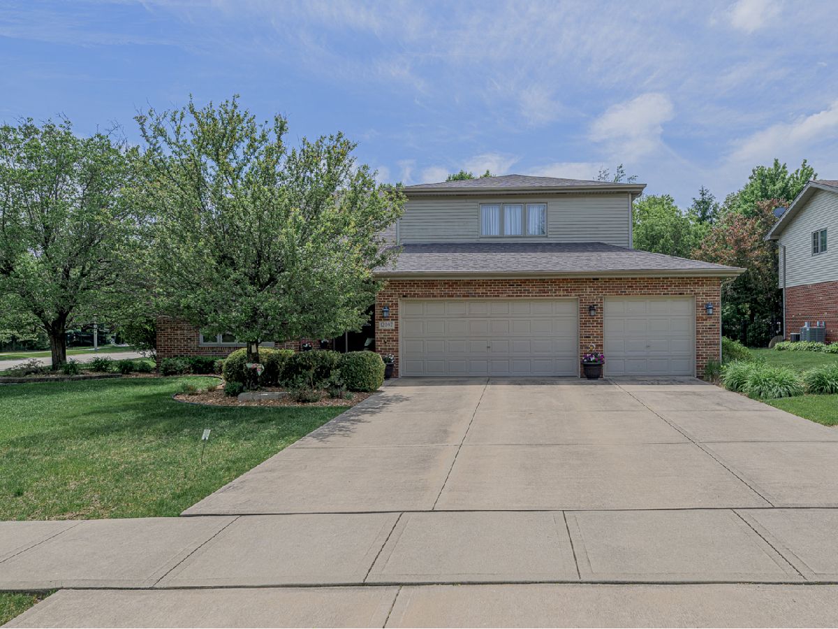  For Sale Mokena Illinois, 12097 Heinecke Drive
