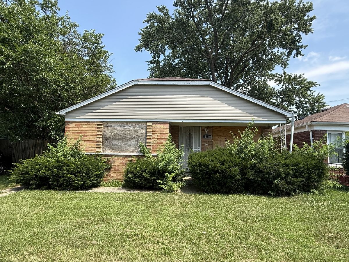  For Sale Dolton Illinois, 14929 Edbrooke Avenue