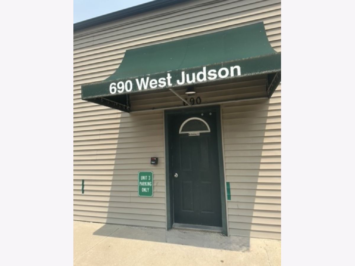  For Rent Carbon Hill Illinois, 690 Judson
